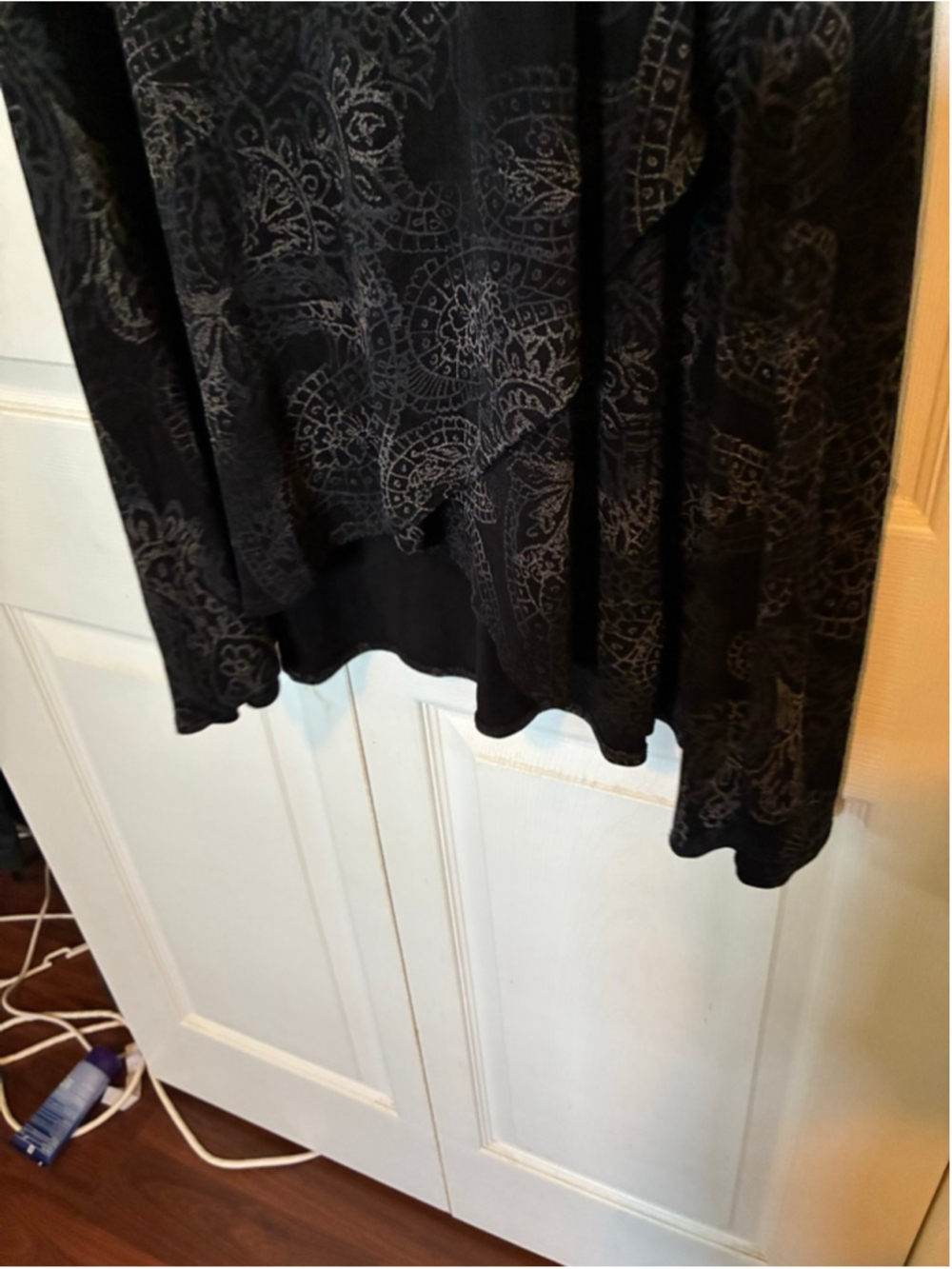 Women's Chico's Travelers Black Gray Paisley Maxi Skirt Size Large - Picture 2 of 4